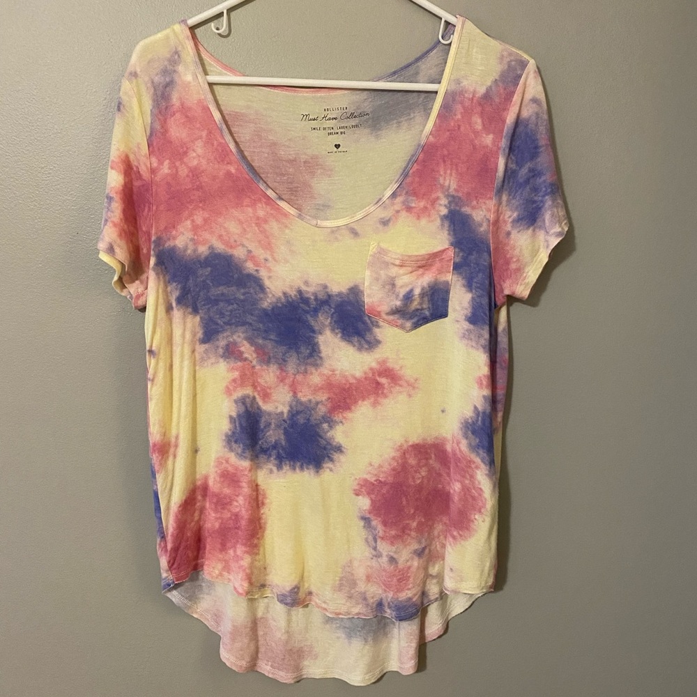 Hollister shirt